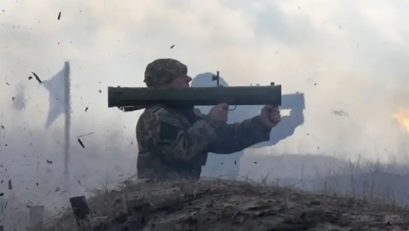 Минобороны ДНР: киевские силовики за сутки более ста раз нарушили режим тишины