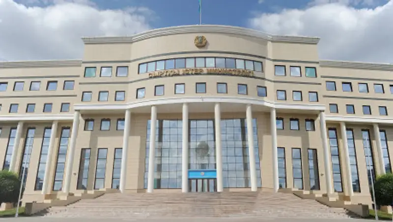 Узбекские дипломаты выехали на место ДТП в Жамбылской области