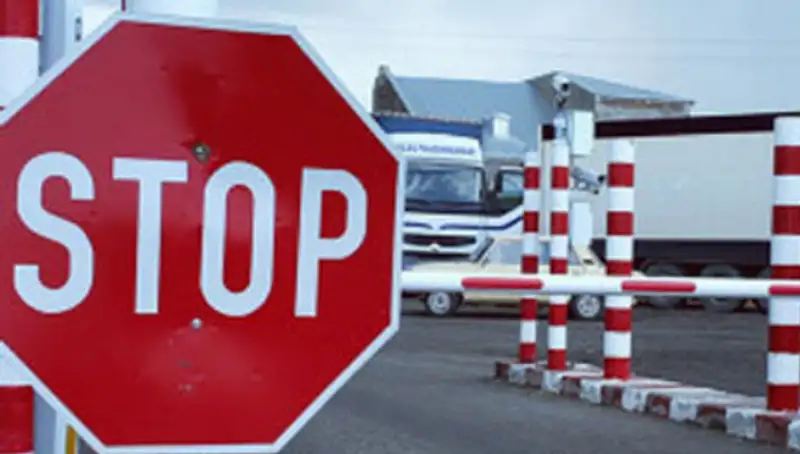 Таможенники задержали на казахстанско-китайской границе контрабандный груз на $20 тысяч