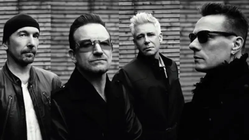 Группа U2 посвятила песню терактам в Париже