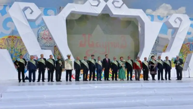 Т&#1199;ркістаннан бастал&#1171;ан Наурыз Шымкентте жал&#1171;асты 