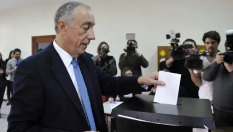 Новым президентом Португалии стал правоцентрист