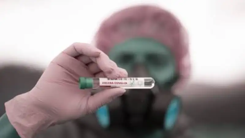 5631 человек заболел коронавирусом в Казахстане