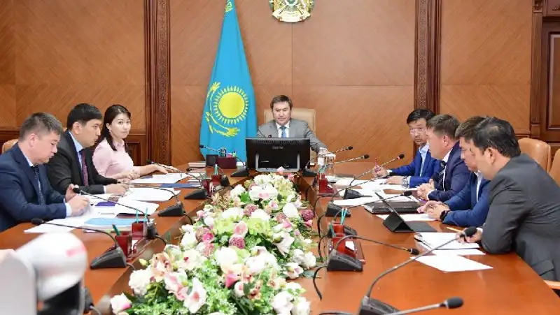 За полгода в Шымкенте отремонтировали 188 км дорог