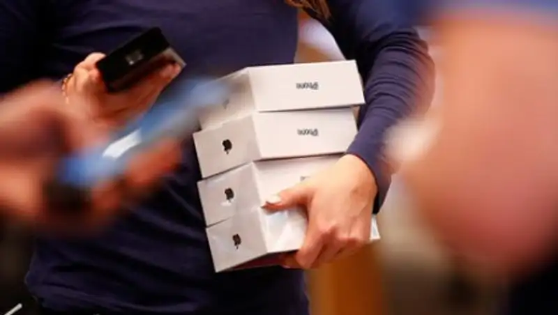 За два дня до старта продаж в Сан-Франциско украли партию iPhone X