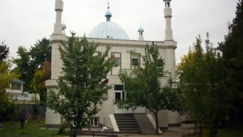 В Талдыкоргане местный житель подал жалобу на мечеть за нарушение тишины