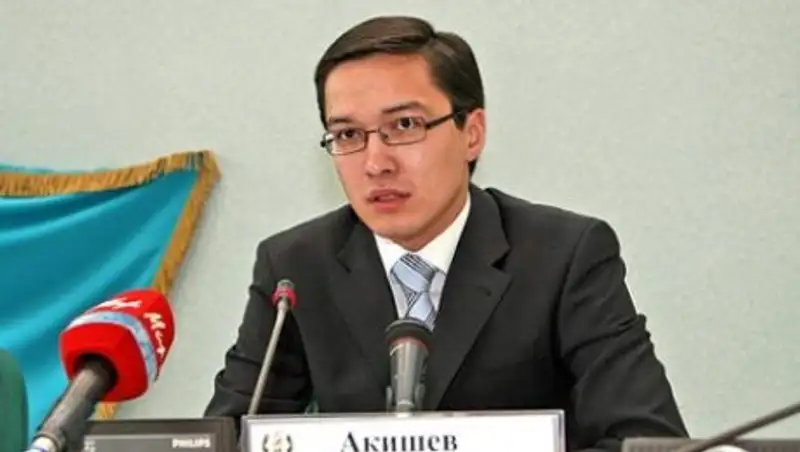 Д. Акишев рассказал о беспрецедентных мерах по решению вопросов проблемных заемщиков