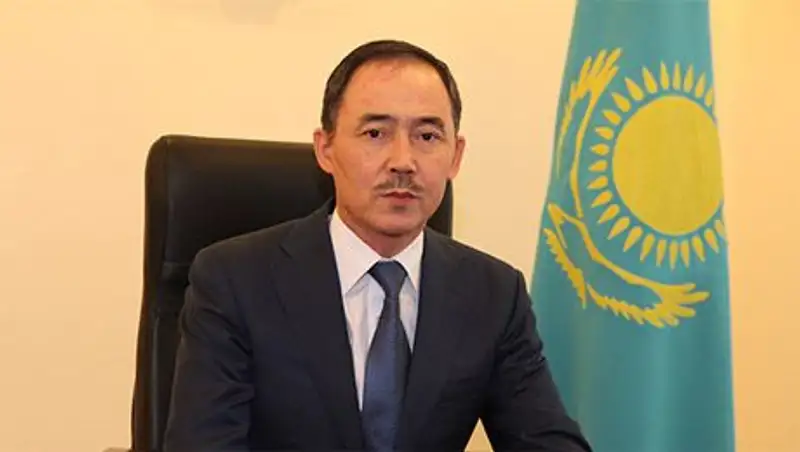 МОН объяснил возникший ажиотаж вокруг нехватки школьных учебников