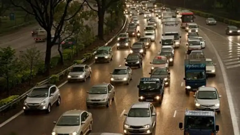 В Британии хотят запретить продажу машин на бензине с 2030 года