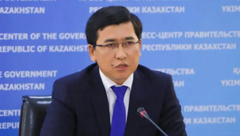 Глава МОН рассказал, как прошло ЕНТ в городе Арыс