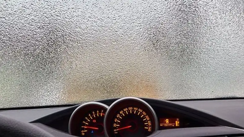 В Казахстане из-за непогоды закрыли еще один участок трассы