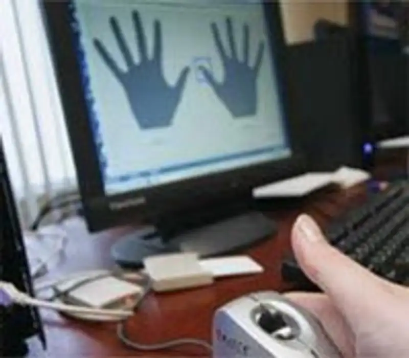 На каждого казахстанца заведут досье