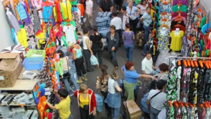 Там откровенный бардак - акимат Астаны о рынках