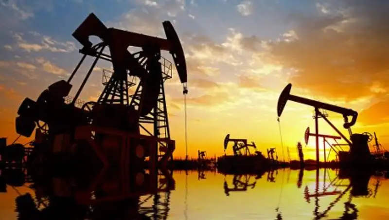 Мировые цены на нефть снижаются