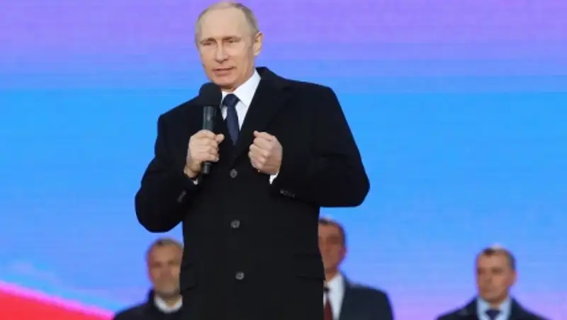 Путин: попытки извне осложнить России жизнь - "бесполезное занятие"