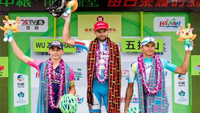 Велогонщик Андрей Зейтц финишировал вторым на "Туре Хайнаня"