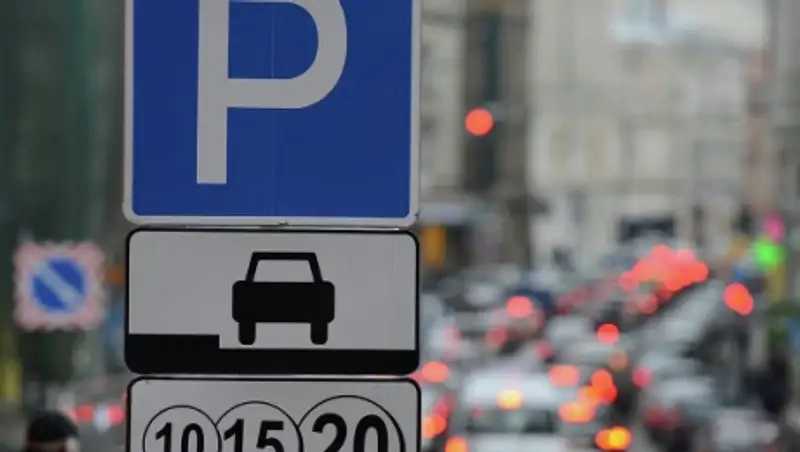 Потребность Астаны в парковочных местах составляет 50 тыс.