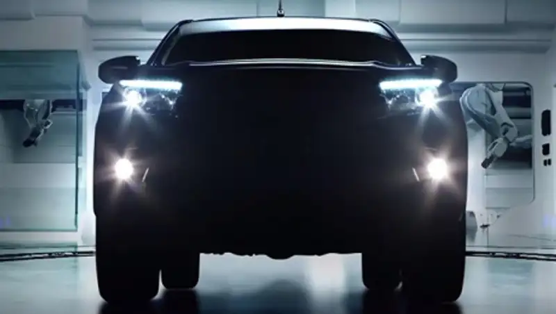 Toyota показала новый Hilux