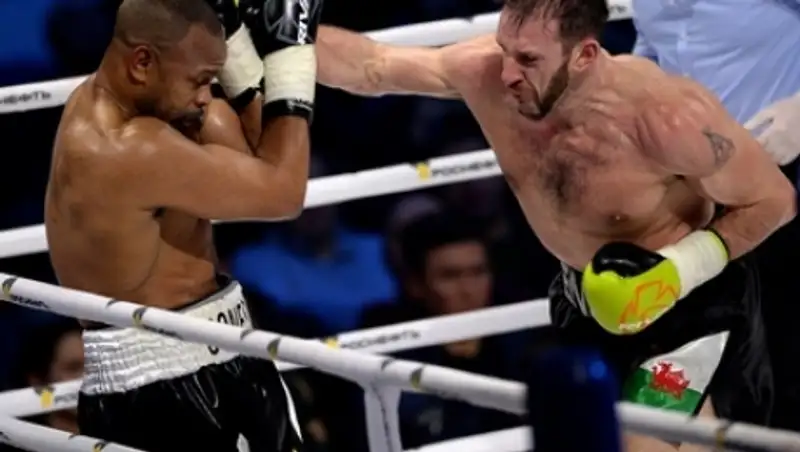 Промоутер Рябинский назвал подставой бой Роя Джонса под российским флагом