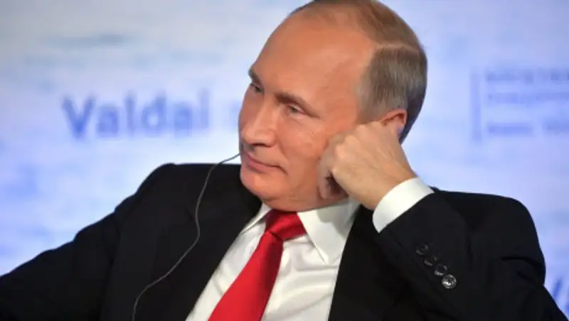 Путин: Зеленский еще не возведен в ранг святых