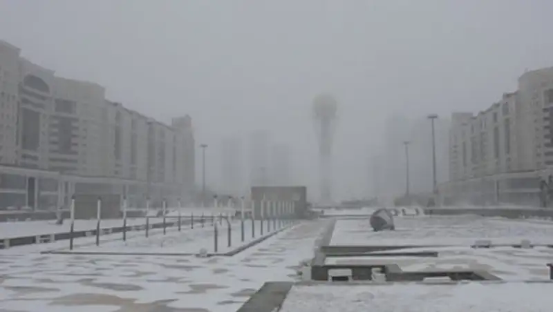 В Астане и Акмолинской области объявили штормовое предупреждение