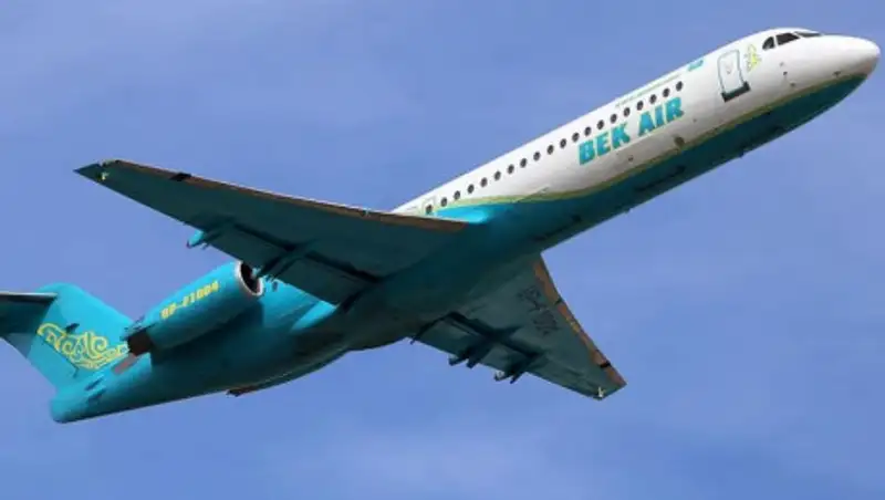 Куда обратиться пассажирам "Bek Air", чтобы вернуть деньги за билеты