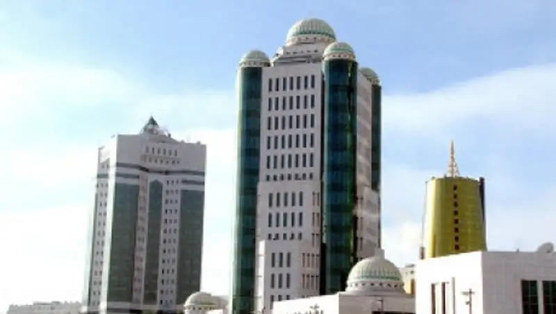 Сенат вернул в мажилис поправки по вопросам естественных монополий