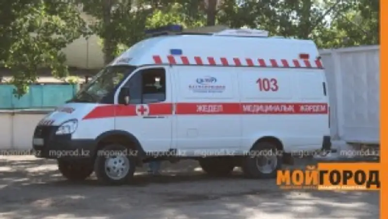 Рабочий разбился насмерть, упав с высоты 9 этажа на стройке в Уральске