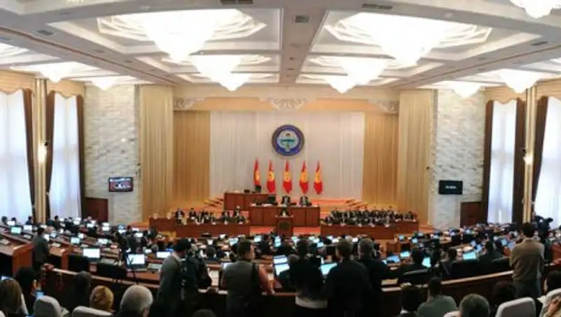 Парламент Кыргызстана денонсировали соглашение с Казахстаном о помощи в рамках ЕАЭС