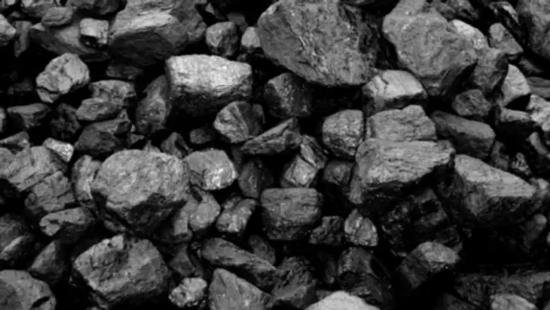 На отопительный сезон 2015-2016г Костанайской области требуется более 500 тысяч тонн угля