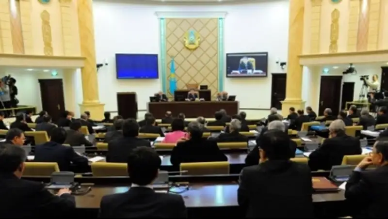 Сенат рассмотрит 4 законопроекта на пленарном заседании	