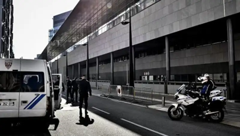 Во Франции в McDonald's прогремел взрыв