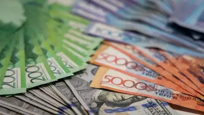 тенге, доллары, фото - Новости Zakon.kz от 28.04.2023 11:26