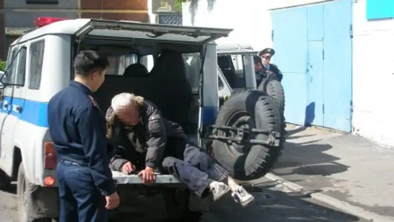 В Петропавловске должника и мошенника нашли среди бомжей