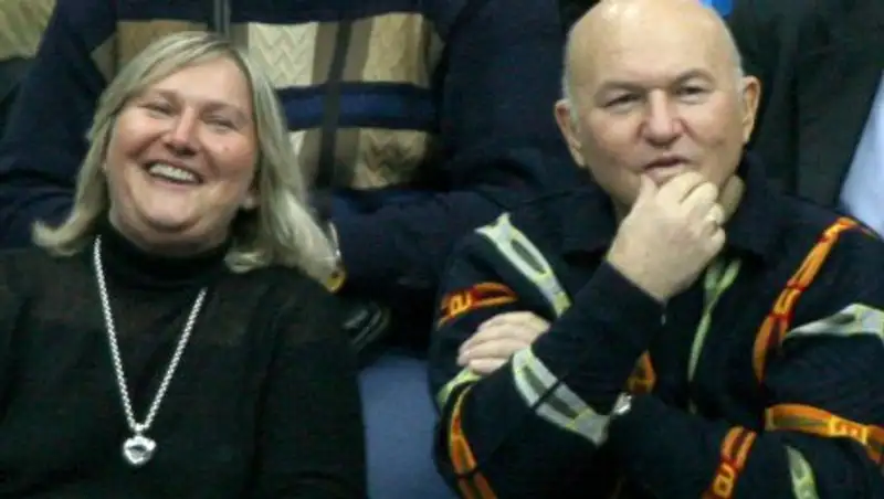 Жена Лужкова в четвертый раз возглавила рейтинг богатейших женщин России
