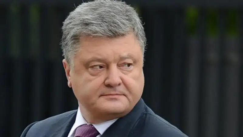 Порошенко просит не ожидать многого от встречи в "нормандском формате"