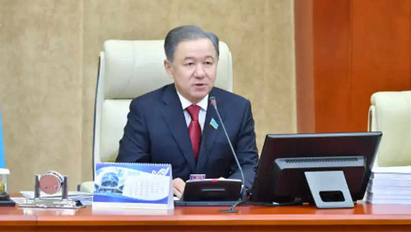 Нигматулин - министру экологии: Пришли в парламент и увидели, что прописано в законопроекте