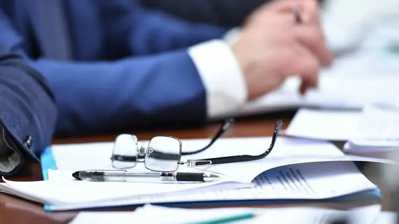 Сенаторы приняли поправки по децентрализации власти