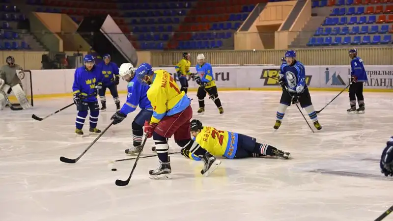 В хоккей играют металлурги АО , фото - Новости Zakon.kz от 26.04.2023 11:04