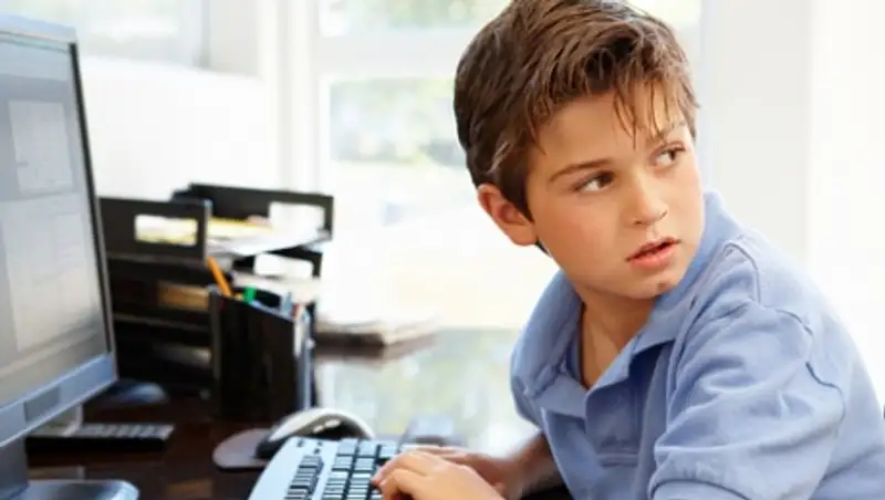 В Карагандинской области дети в школе изучали интернет-ресурсы религиозных экстремистов