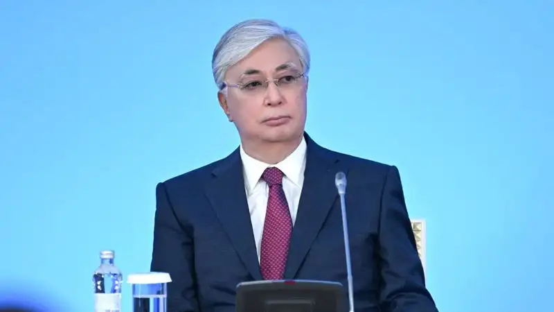 Началось выступление Токаева на втором заседании Национального курултая