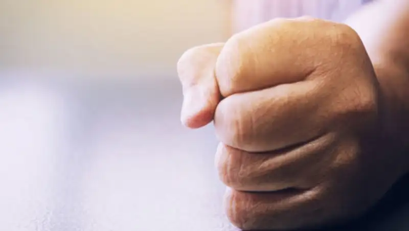 В Уральске отчим проломил голову пасынку