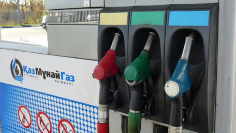 "PetroRetail" продлила срок использования товарного знака "КазМунайГаз" до конца 2020 года