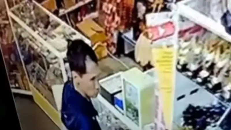 Вор унес деньги, собранные для лечения маленького жезказганца