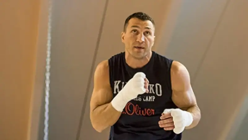 Владимир Кличко рассказал о схватке с крокодилом и питоном