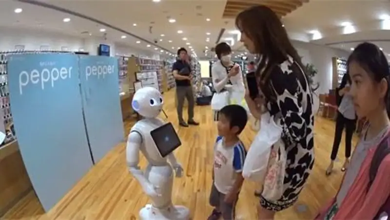 В Японии представили роботов-гуманоидов