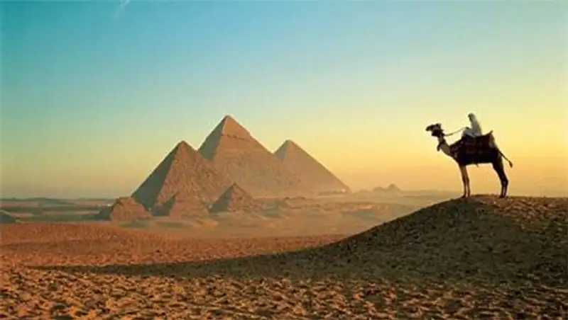 С 1 мая египетская виза подорожает на 5 долларов