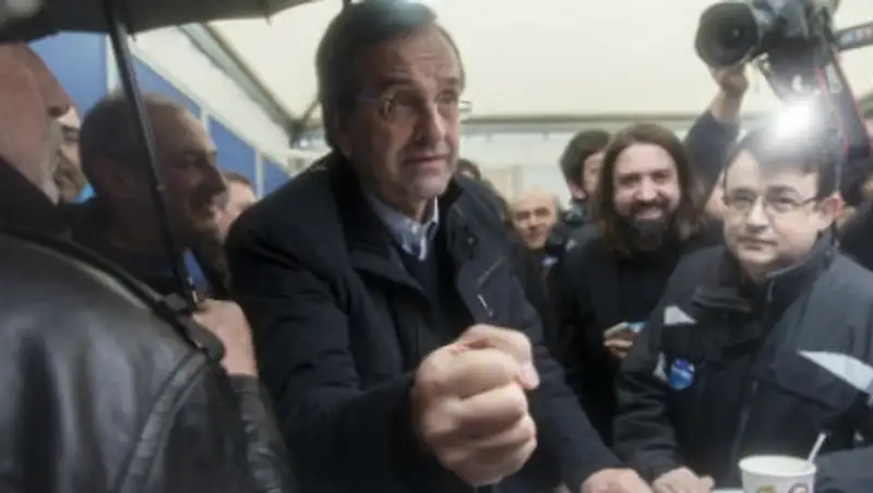 Греческий премьер призвал граждан не отворачиваться от ЕС