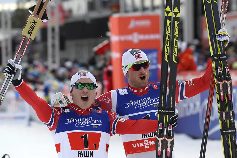 Финн-Хоген Крог и Петтер Нуртуг, фото - Новости Zakon.kz от 02.03.2015 17:20