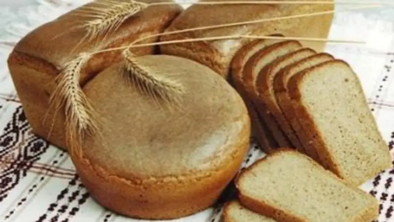 В Павлодаре снова подешевел социальный хлеб